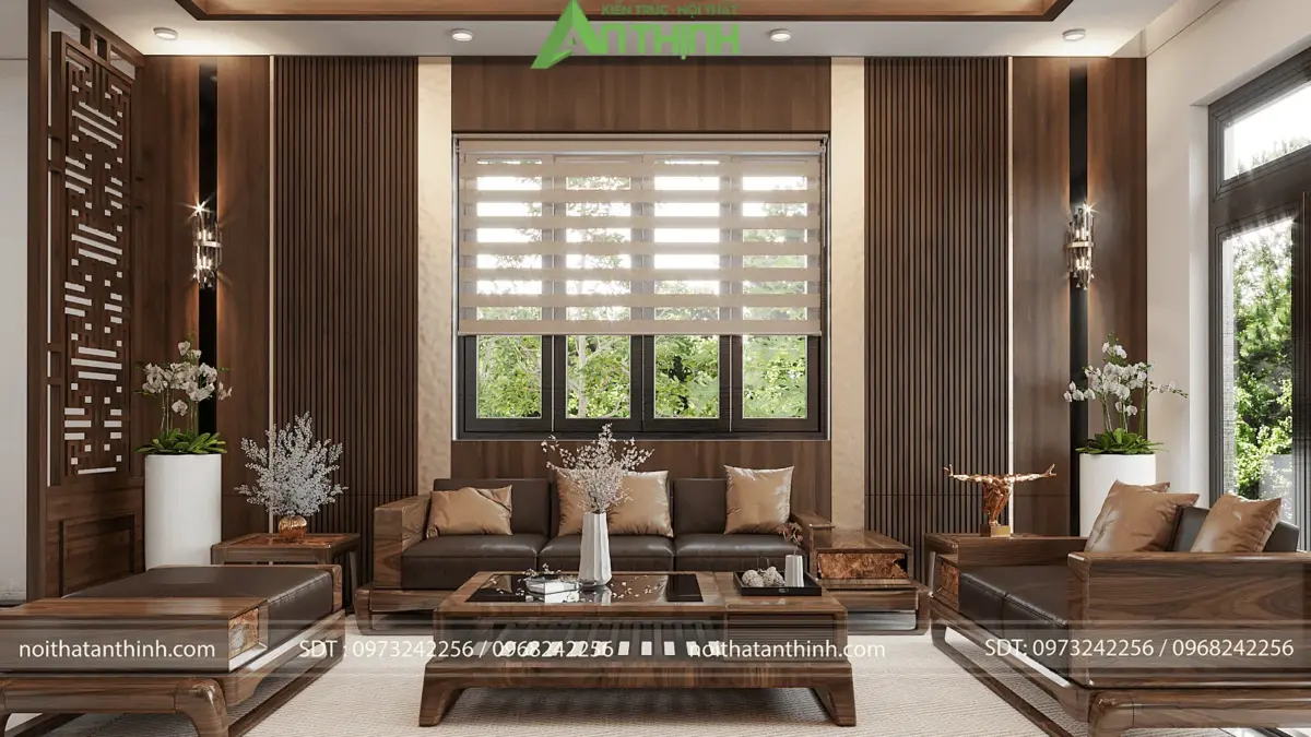 Cận cảnh bộ sofa gỗ óc chó nguyên khối cao cấp, vách gỗ lát dọc có đèn LED viền ẩn tạo chiều sâu, đèn tường đồng cổ điển đối xứng